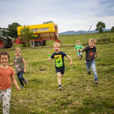 בית נופש Hof Koehne - Feldscheune Rechts
