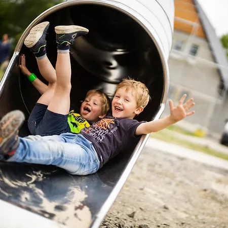 Hof Koehne - Feldscheune Rechts * שמאלנברג