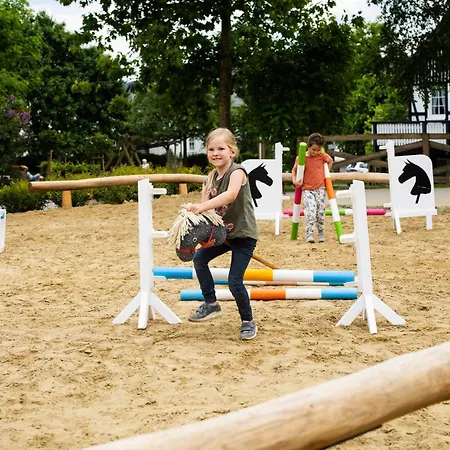 Hof Koehne - Feldscheune Rechts בית נופש *